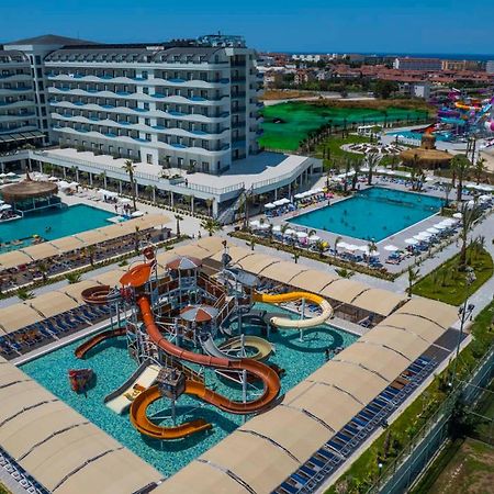 Dream Water World Hotel Side Exterior foto