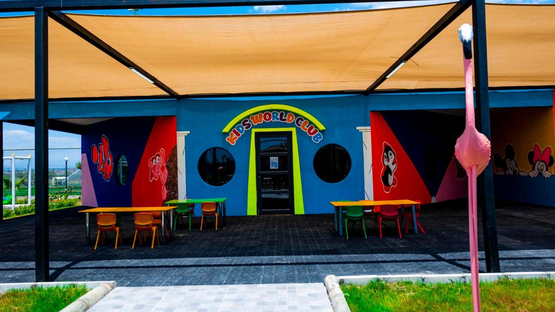 Dream Water World Hotel Side Exterior foto